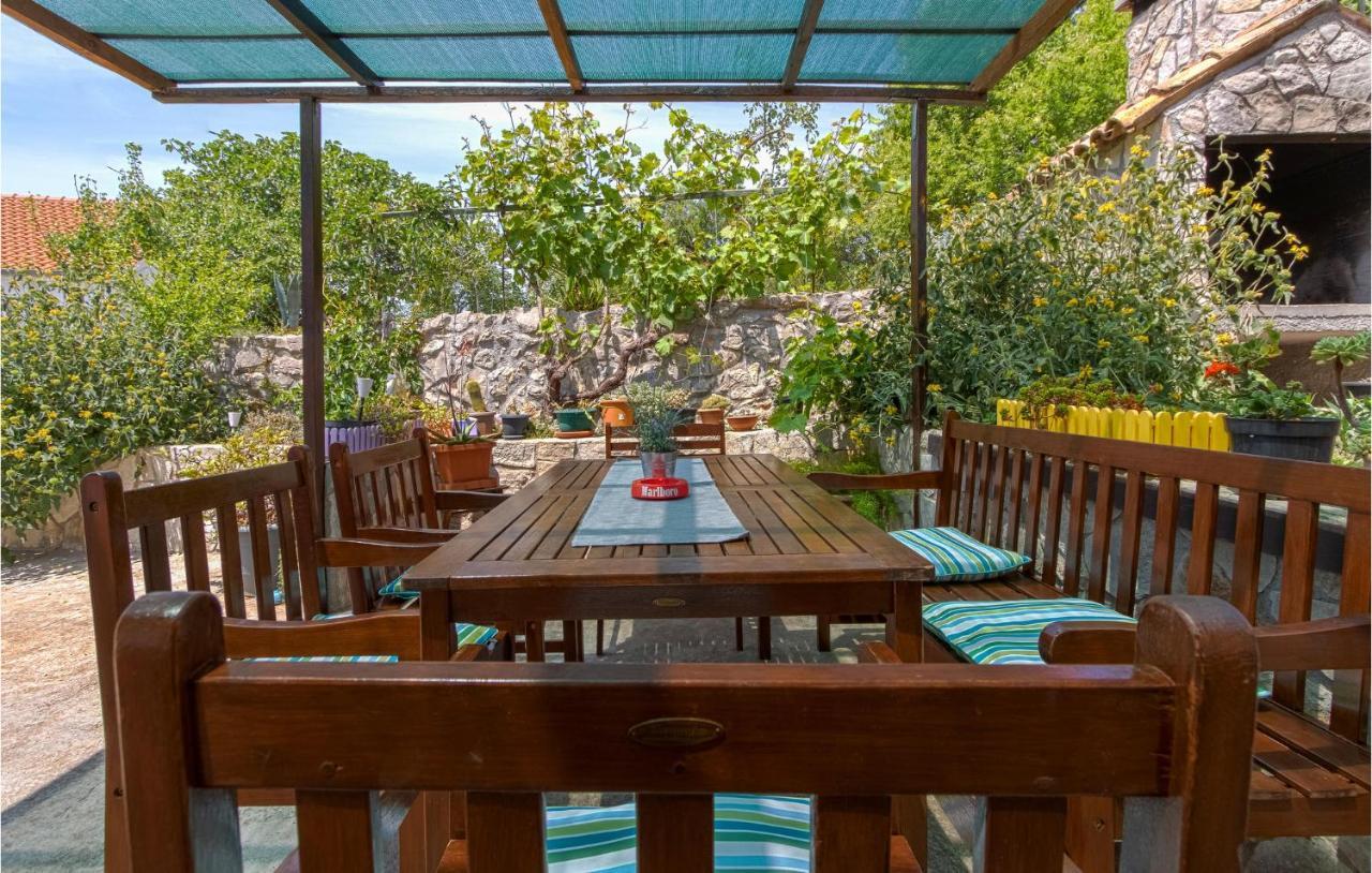 Awesome Home In Zaglav With Wifi Dış mekan fotoğraf